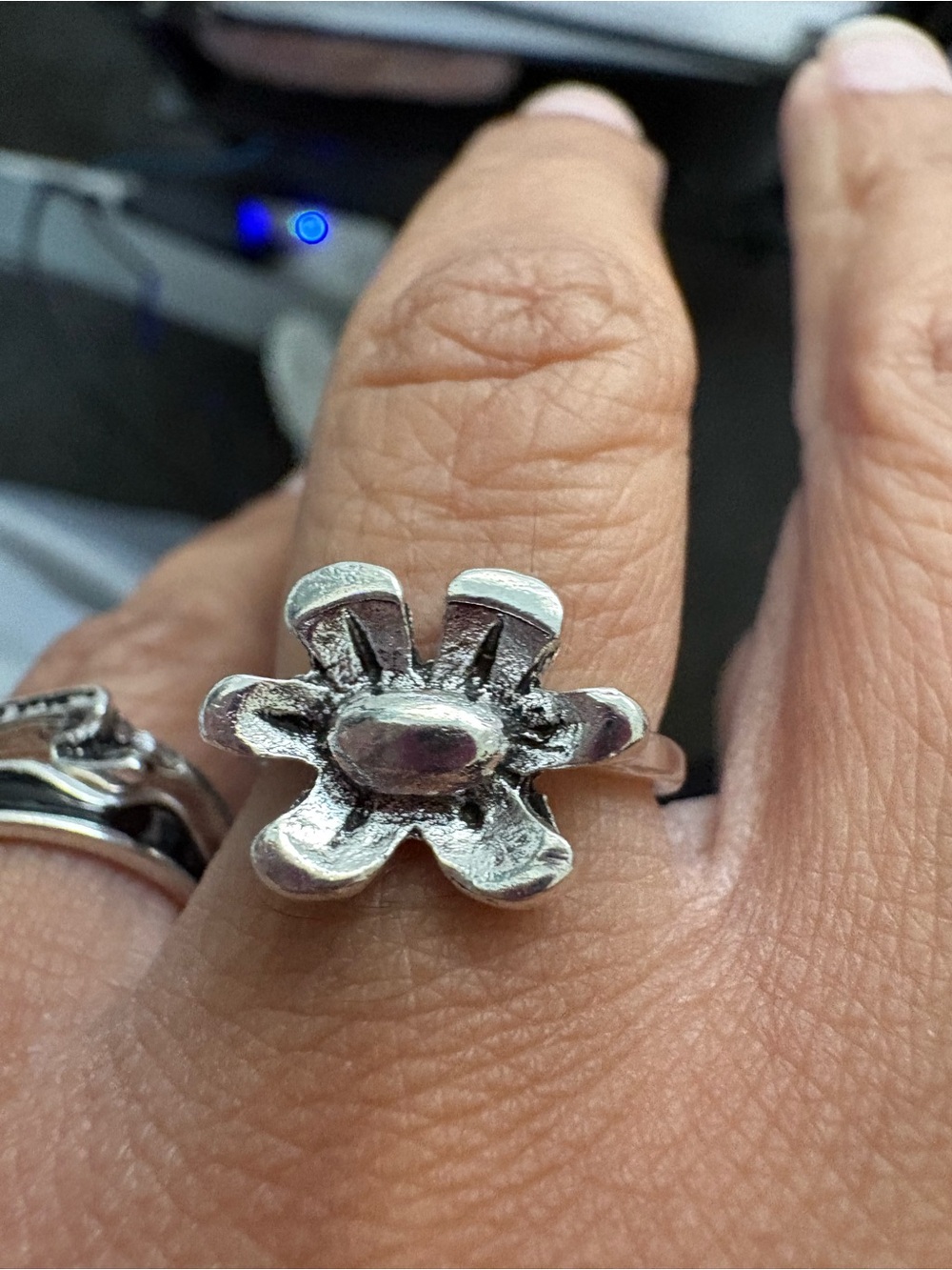 Textured Silver Floral Statement Ring - Silver Flower Design